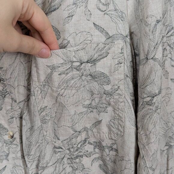 Johnny Was | Floral Sketch Button Down Shirt Size Small - Picture 6 of 10